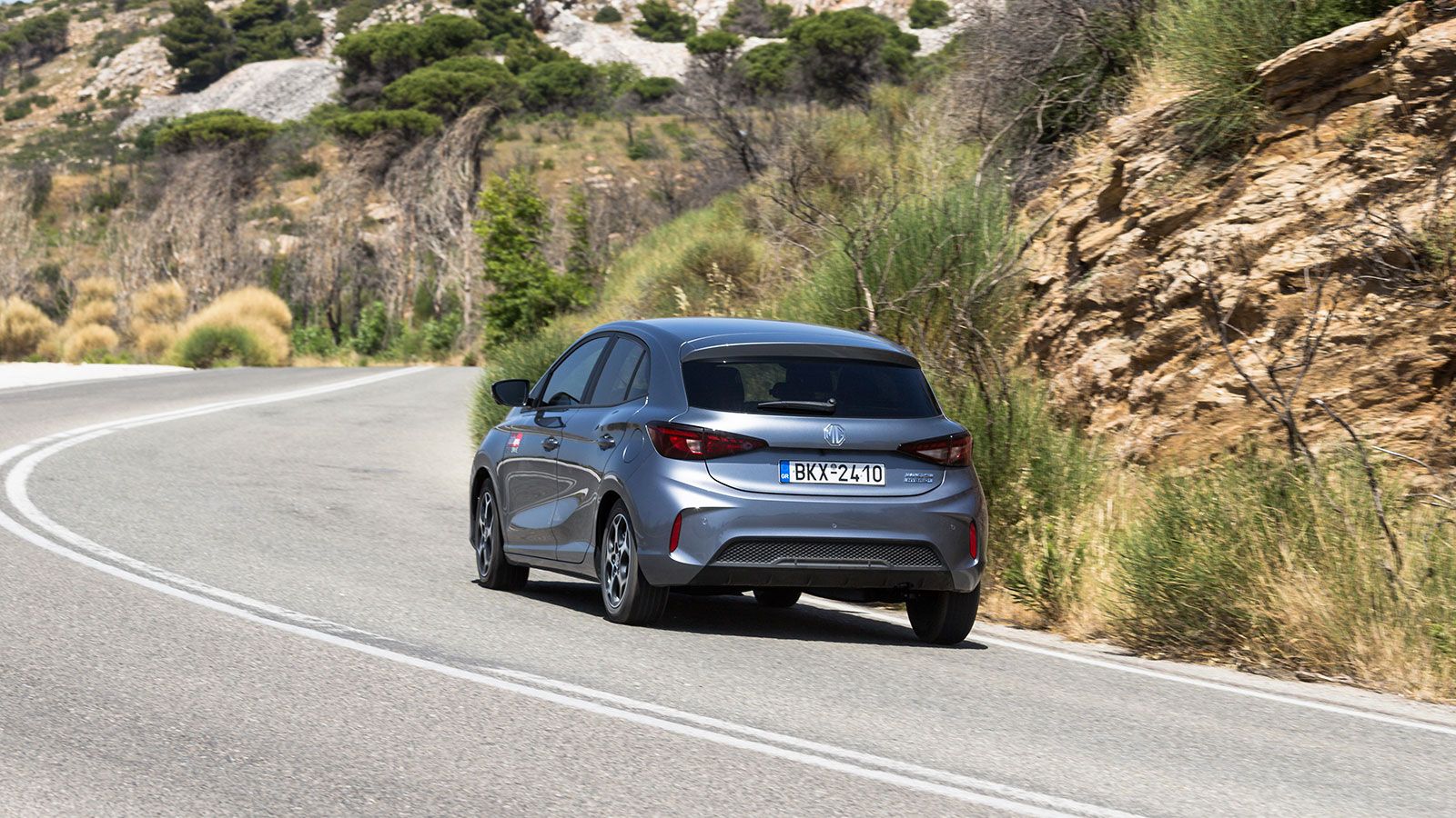 Συγκριτικό: MG3 Hybrid+ Luxury 194 PS VS Skoda Fabia Monte Carlo 150 PS